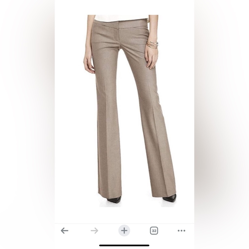 Express mid rise Editor pants bootcut in Taupe. Used but in excellent condition